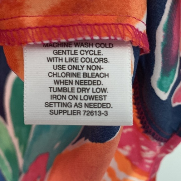 Liz Claiborne Sleeveless Blouse/Tank Size PL - Picture 4 of 8